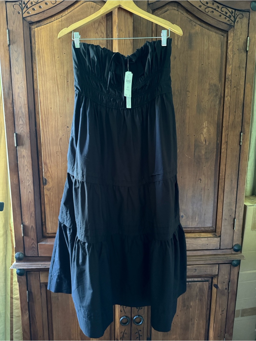 NWT ANTHROPOLOGIE STRAPLESS BLACK SOMERSET DRESS. SIZE MP.